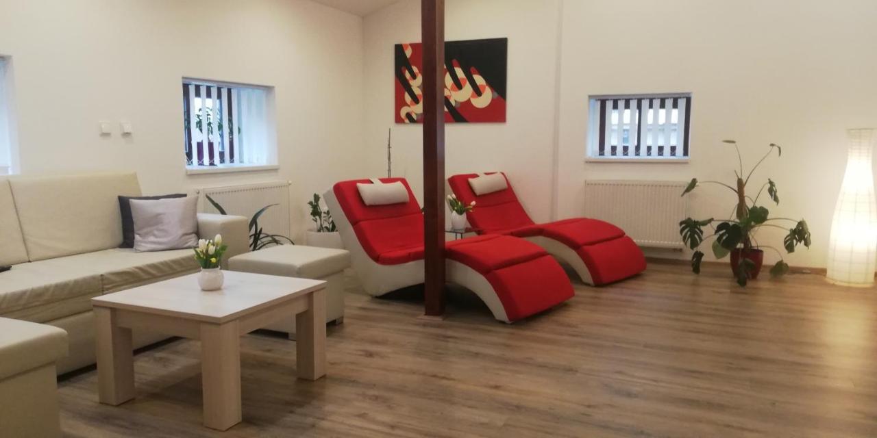 Apartmany Cechovni Moravská Třebová エクステリア 写真