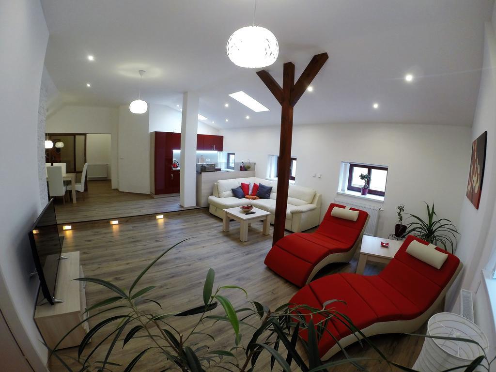 Apartmany Cechovni Moravská Třebová エクステリア 写真